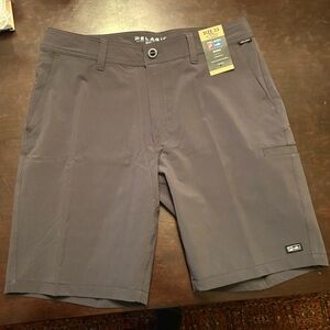 New Men’s Pelagic Mako Shorts Dark Charcoal Gray Quick Dry